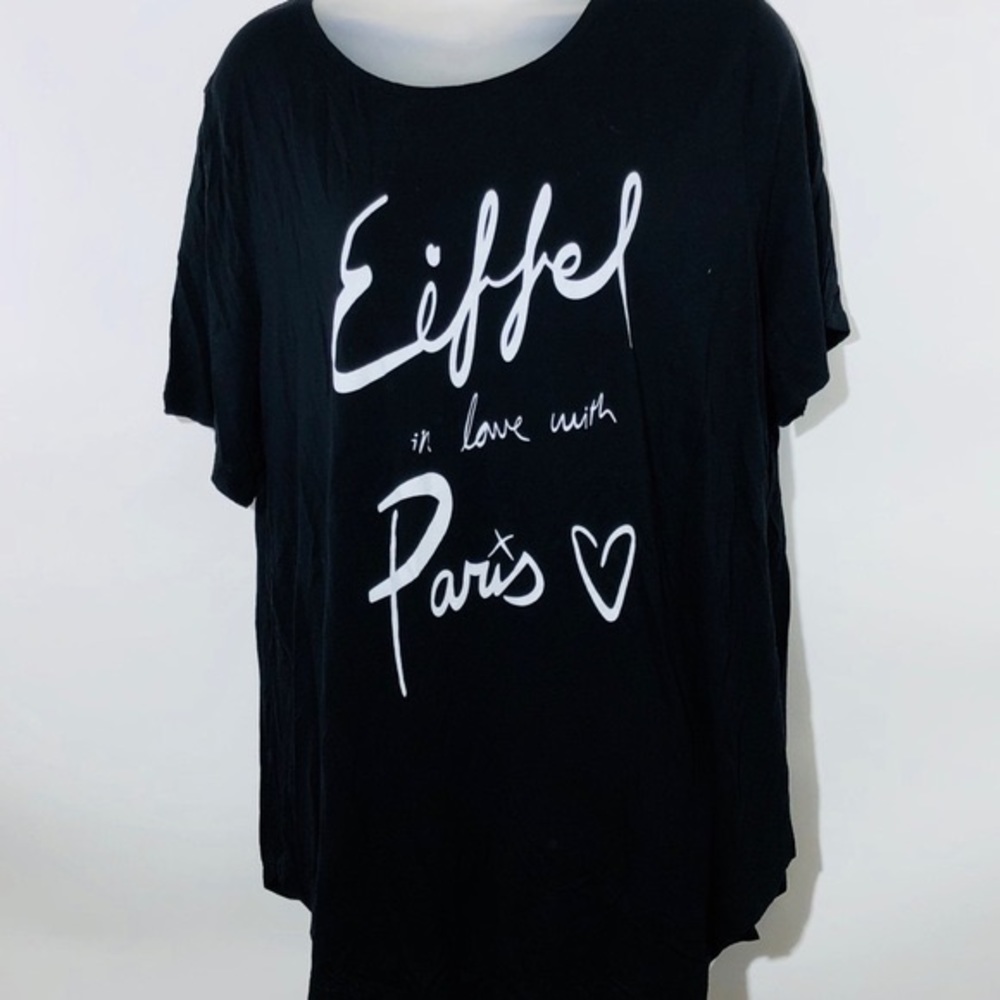 Eifel in love with Paris